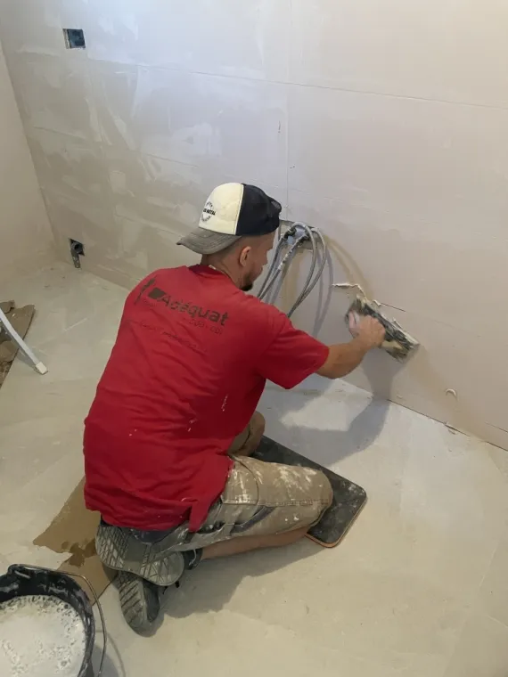 Pose de faïence dans une douche et dans une salle de bain à Calvisson, Nîmes, Antho Carreaux
