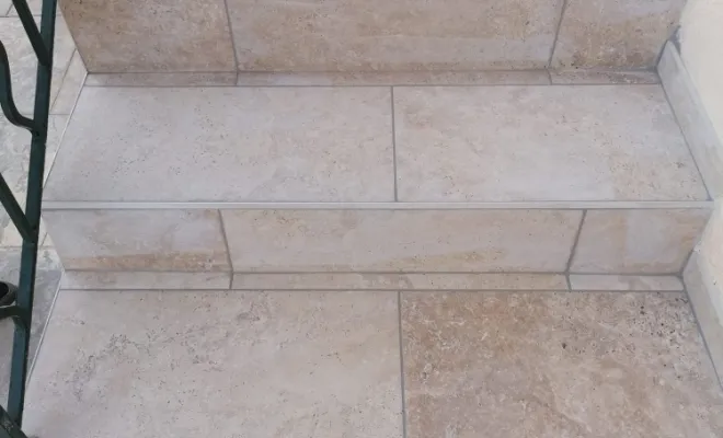 Rénovation d'un péron à Calvisson, Nîmes, Antho Carreaux